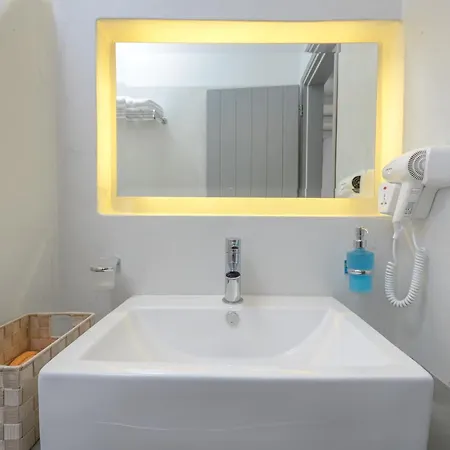 Naxian Althea Apartment *