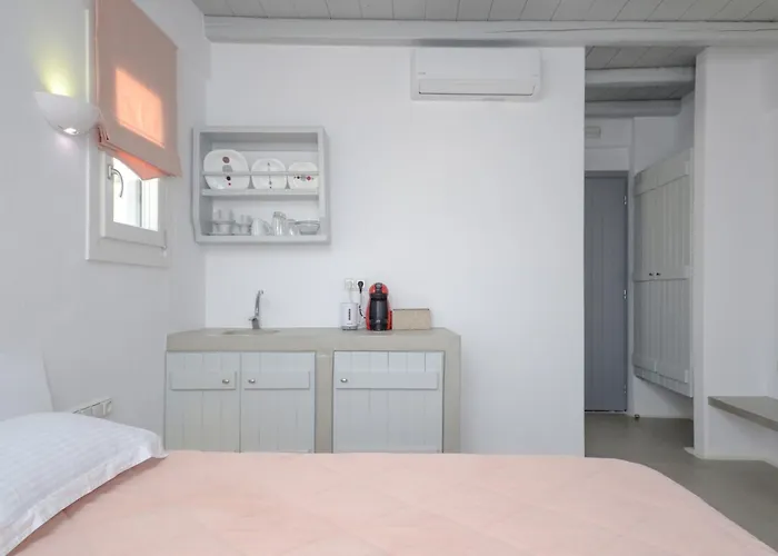 Naxian Althea * Agia Anna (Naxos)