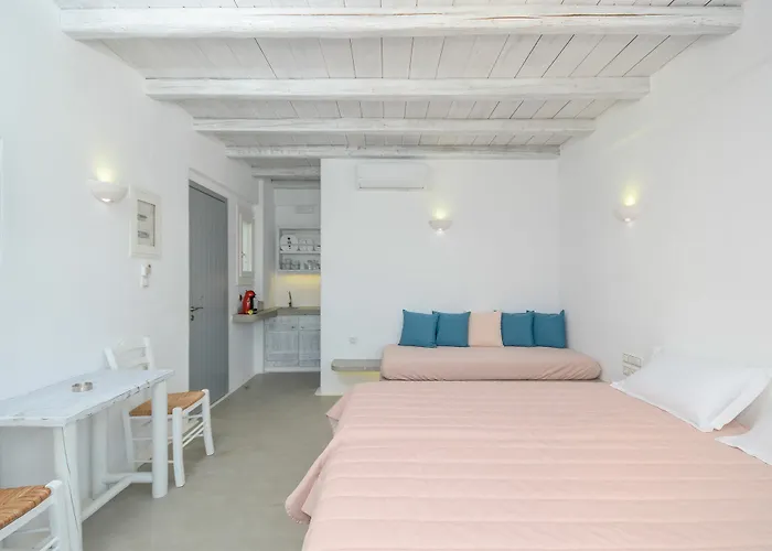 Naxian Althea Agia Anna (Naxos)